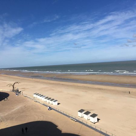 Geniet van de zee met dit top-appartement Fuji Oostende Buitenkant foto